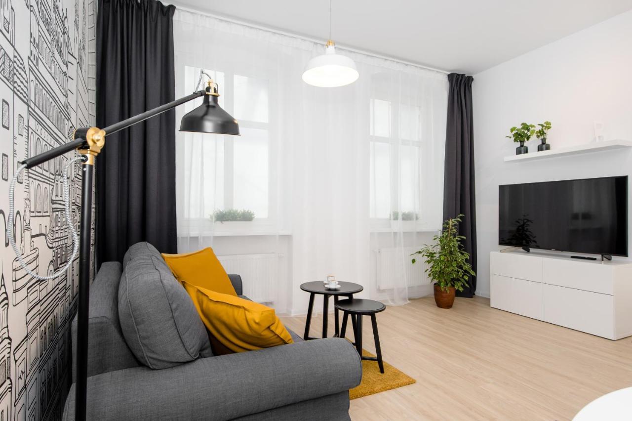 Apartament Za Bramka Centrum Познань Экстерьер фото