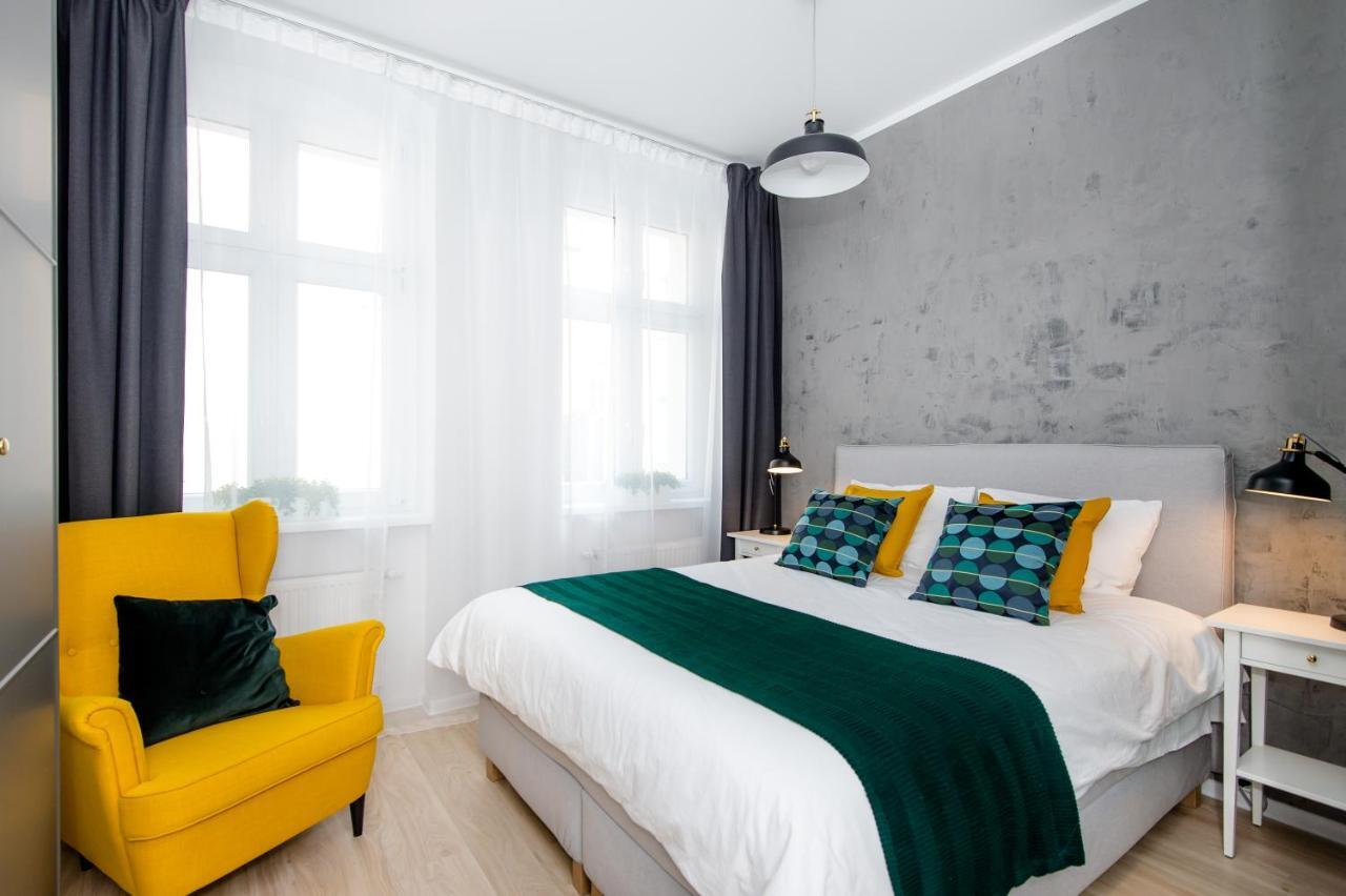 Apartament Za Bramka Centrum Познань Экстерьер фото