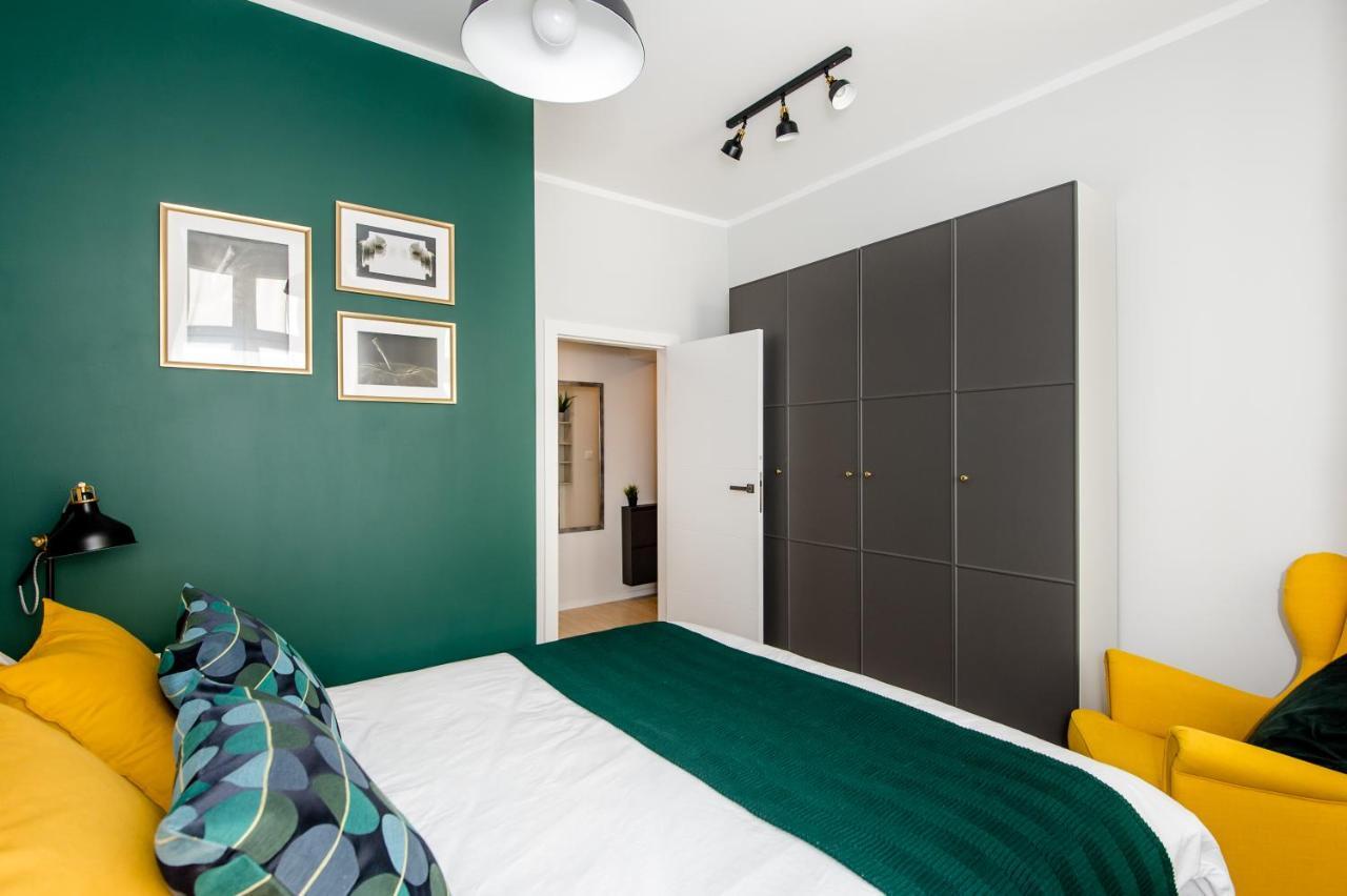Apartament Za Bramka Centrum Познань Экстерьер фото